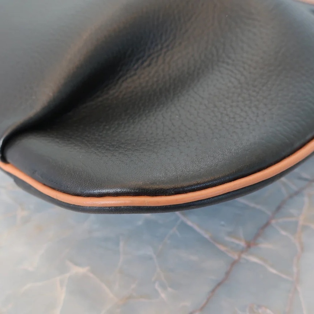 Authentic 1986 vintage Hermes rodeo black and brown leather crossbody bag - Picture 7 of 14